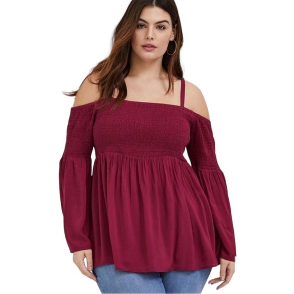 Torrid women tank Red Cold Shoulder Top Long Sleeve Smocked Shirt Size 3X - Picture 1 of 9